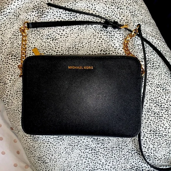 Michael Kors | Bags | Michael Kors Shoulder Bag 9inwide 65in Tall